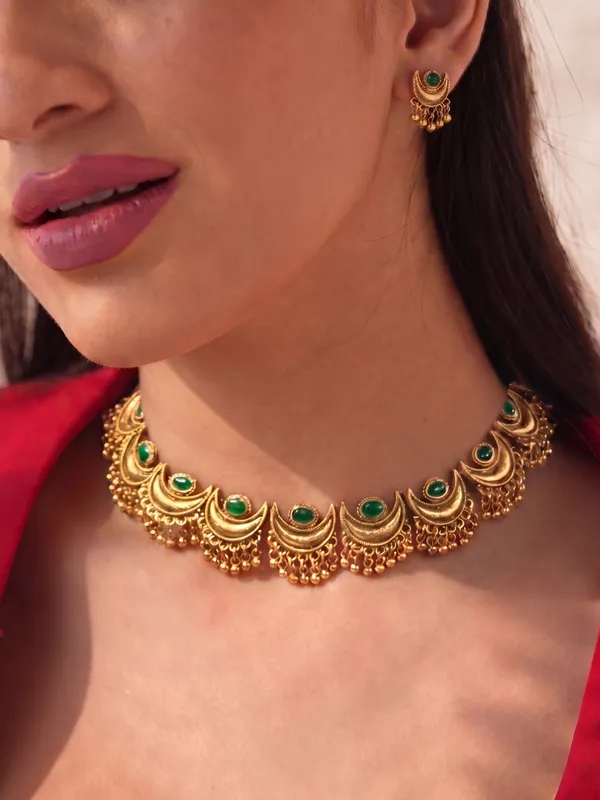 Lunar_Verdance_Necklace_Set