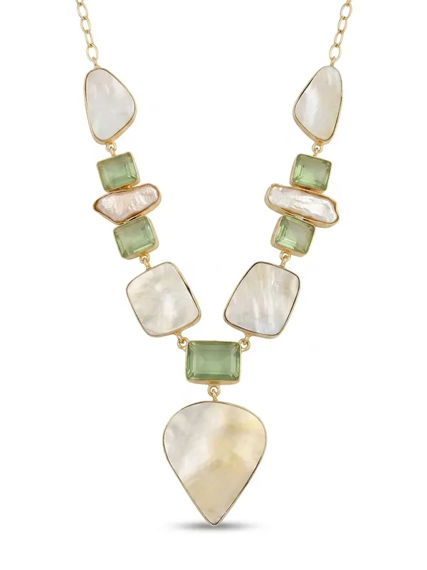 Lumora_Pearl-Glass_Necklace