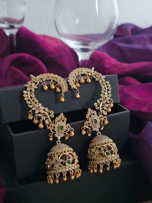 Gilded_Karnaphool_Ghungroo_Jhumka