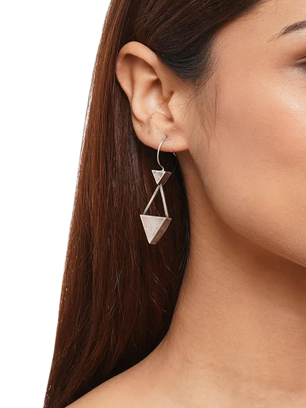 Geometric_Drop_Earrings