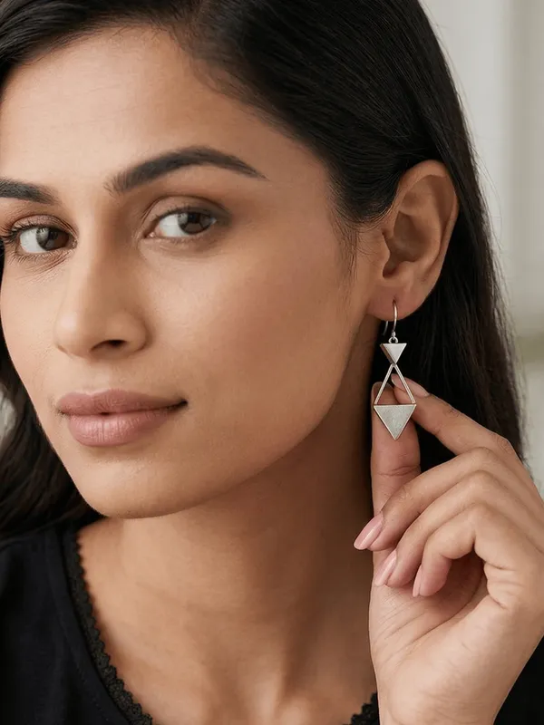 Geometric_Drop_Earrings