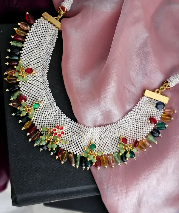 Crimson_Aura_Necklace