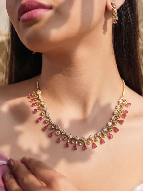 Resplendent_Royalty_necklace_set