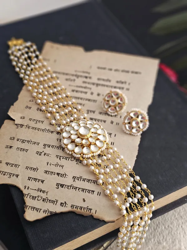 Talia_Multi-Strand_Kundan_Flower_Choker_Set