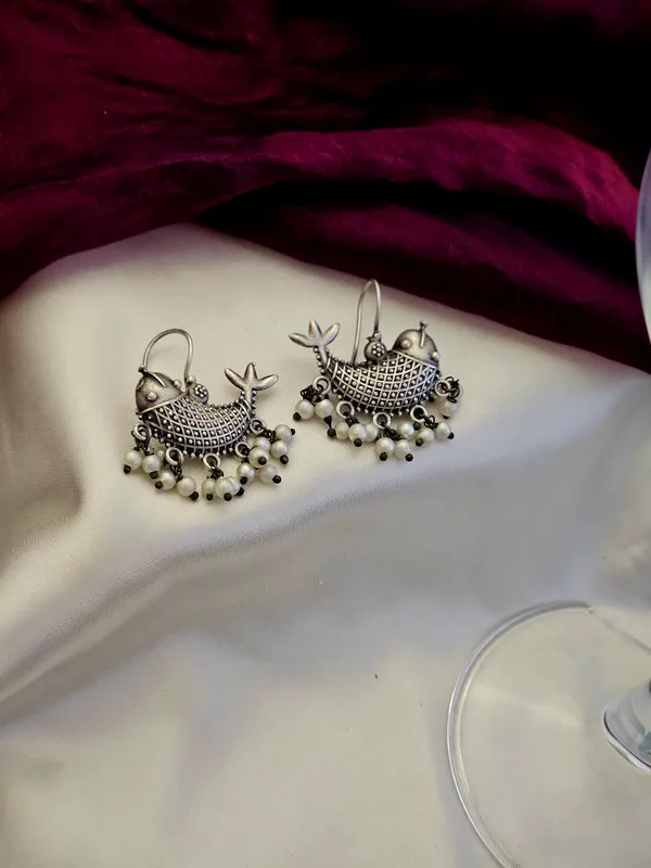 Silver_Fish_Hook_Earrings