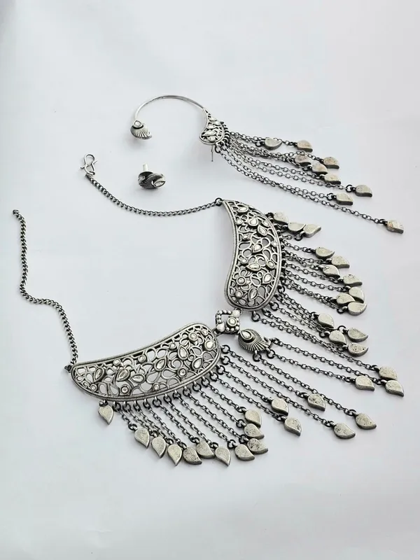 Allure_Radiance_Necklace_Set