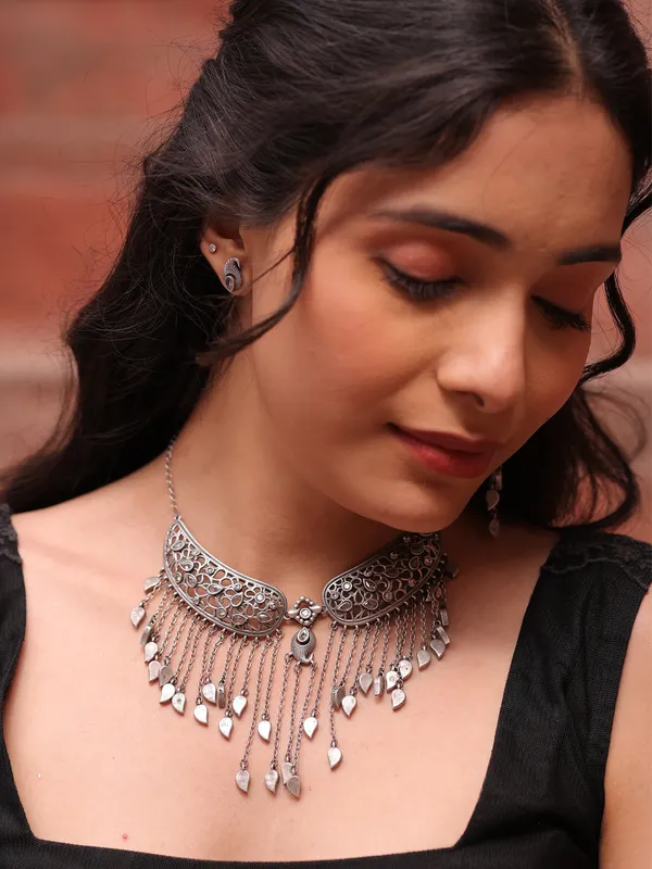 Allure_Radiance_Necklace_Set