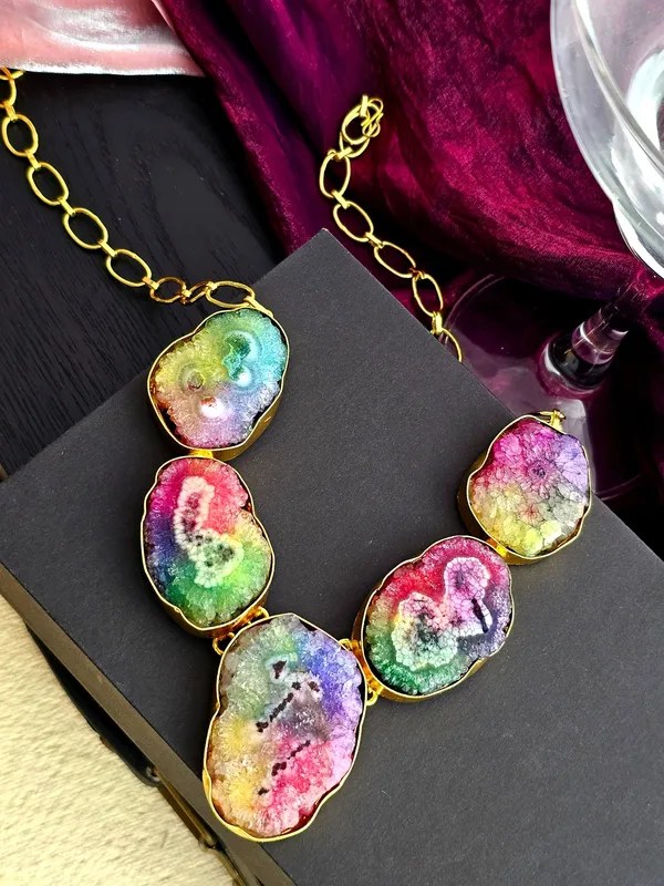 Prismatic_Solar_Slices_Necklace