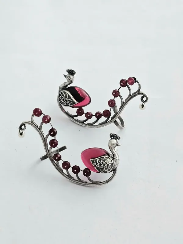 Peacock_Royale_Earcuff