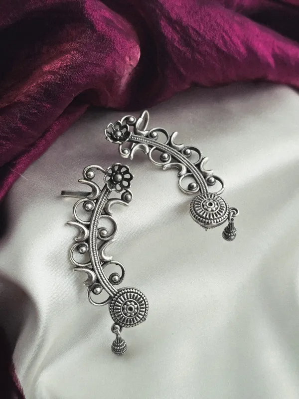 Contemporary_Ear_Cuff_Earrings
