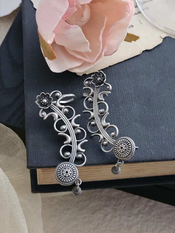 Contemporary_Ear_Cuff_Earrings