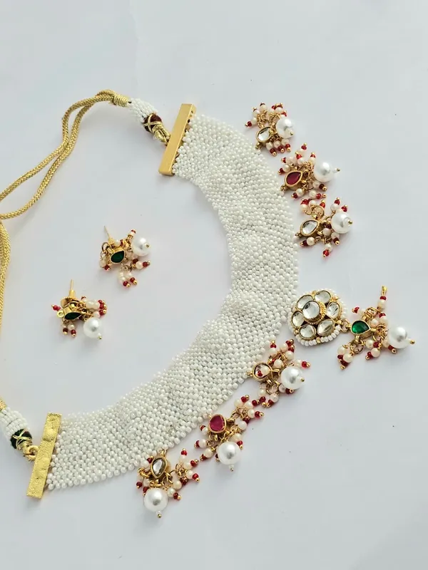 Frost_Veil_Necklace