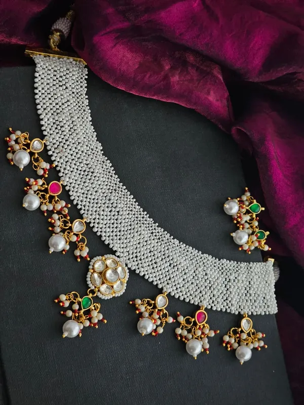 Frost_Veil_Necklace