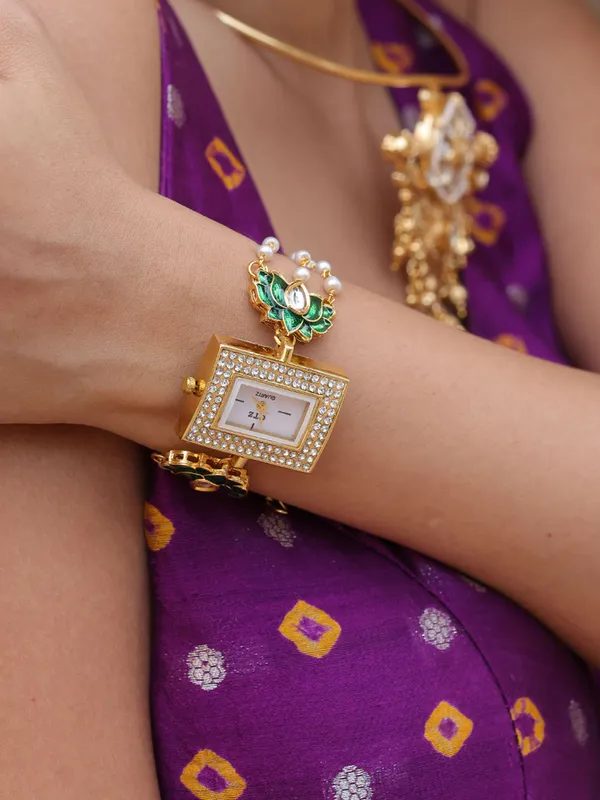 Lotus_Glow_Square_Dial_Watch