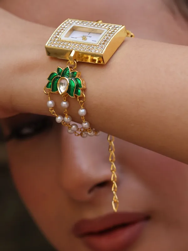 Lotus_Glow_Square_Dial_Watch
