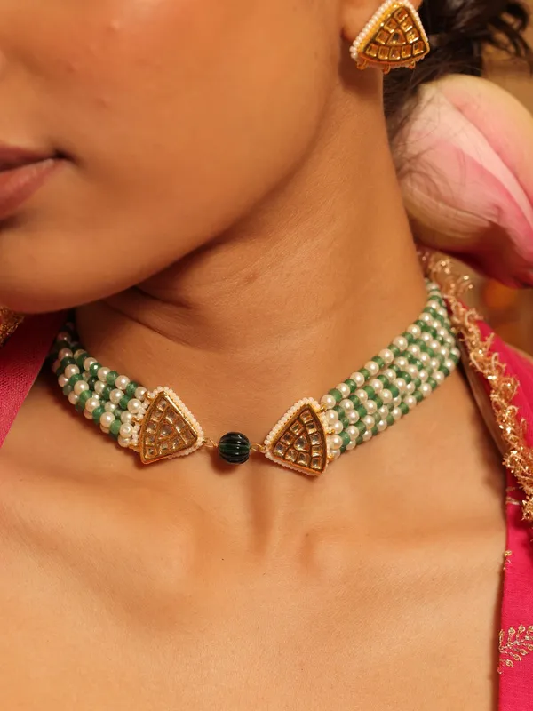Mehreen_Green_Onyx_Kundan_Choker_Set