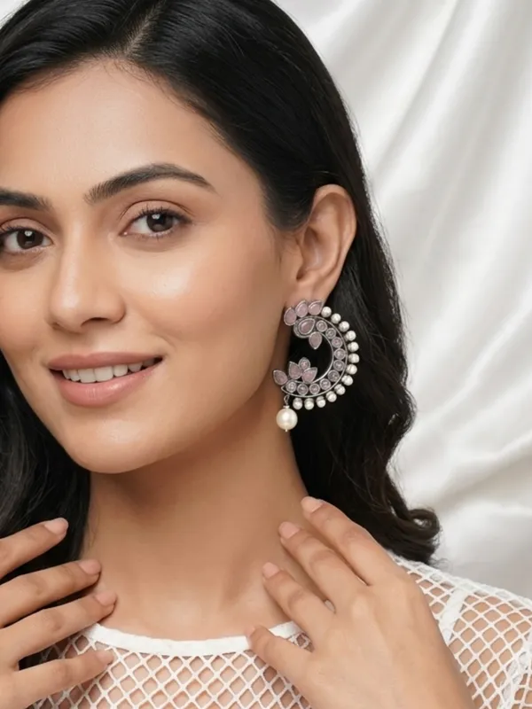 Women_german_silver_&__peach_kundan_stud