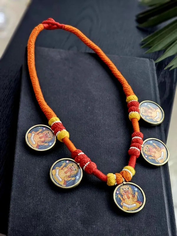 Women_Red__Silver-Toned_Temple_Jewellery_Set