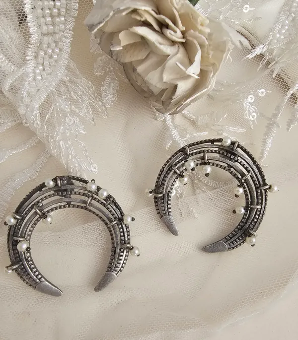 Crescent_German_Silver_Stud_Earrings