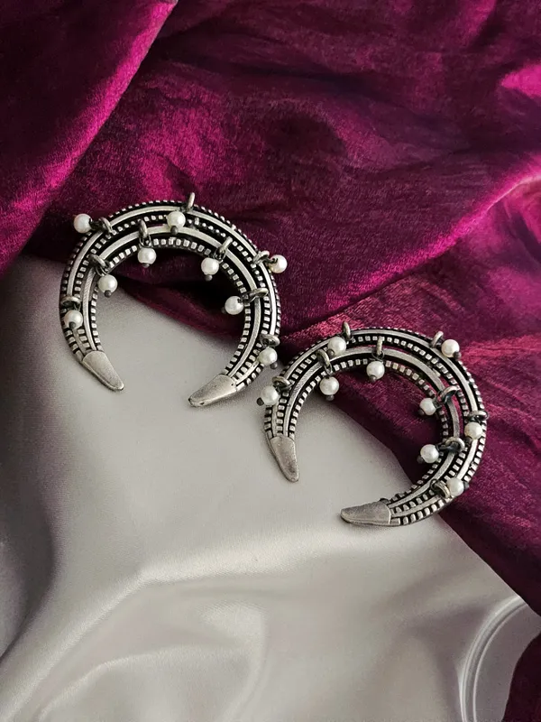 Crescent_German_Silver_Stud_Earrings