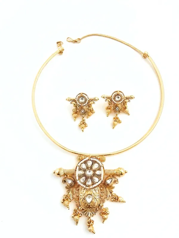 Kundan_Glow_Hasuli_Set