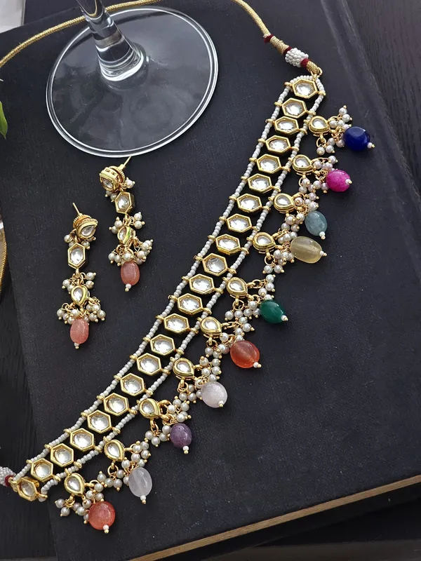 Gold_toned_multi_colour_necklace_set