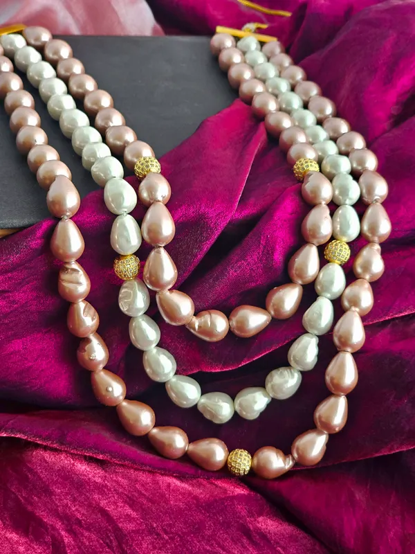 Eloise_3-Layer_Semi_Precious_Pearl_Necklace