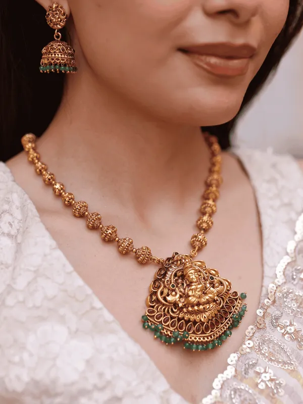 Divine_Lakshmi_Brass_Necklace_Set
