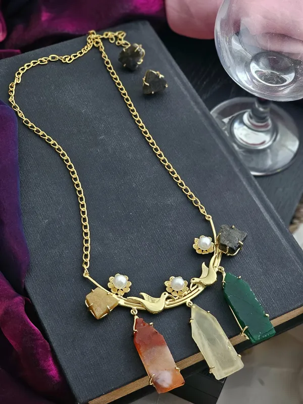 Chain_pendant_Ruffy_Stone_Necklace_Set