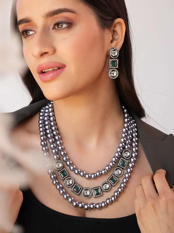 Shubi_3_Strand_Semi_Precious_Pearl_Necklace_Set.