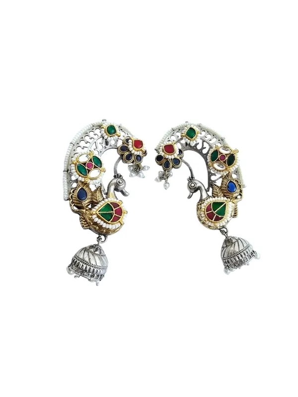 Regal_Plumage_Ear_Cuff