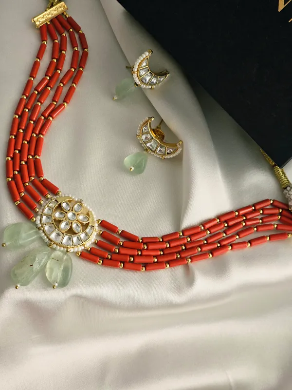 Scarlet_Prism_Choker_Set