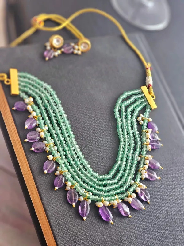 Veda_Green_Gemstone_Necklace