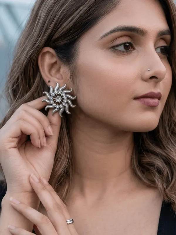 Beautiful_sun_flower_shaped_stud