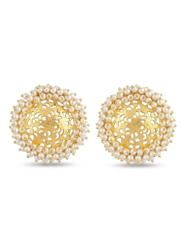 Tanishka_Radiant_Golden_Classic_Circular_Stud_Earrings