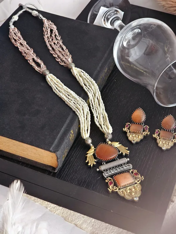 Set_of_Gold-Toned__White_Brass_Choker_Necklace__Earrings