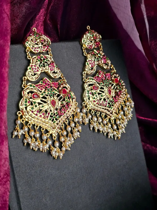 Regal_Cascade_Jadau_Earrings