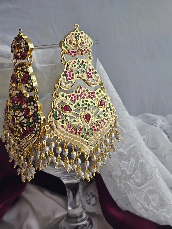 Regal_Cascade_Jadau_Earrings