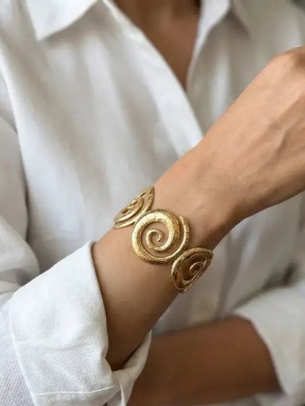 Twirl_Circle_Bracelet