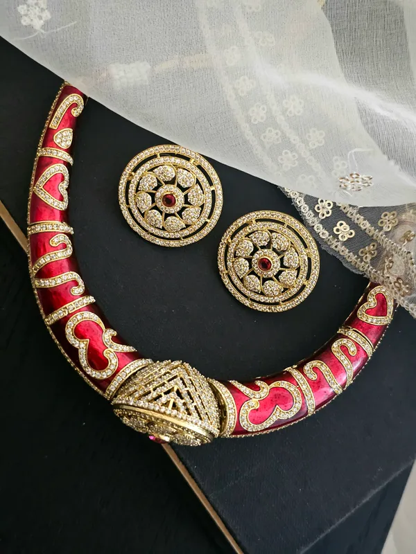 Crimson_Aura_Meenakari_Necklace_Set