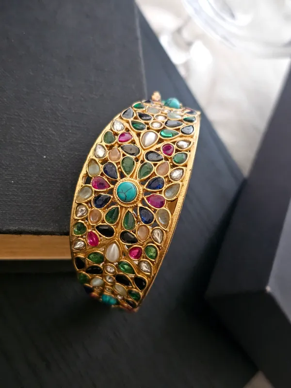 Mystic_Bloom_Bracelet