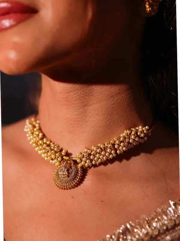 Laxmi_Swarna_Choker_Necklace_Set__