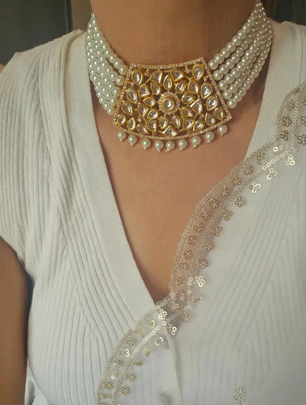 Gold_plated_beautiful_kundan_stone_pearl_necklace_set