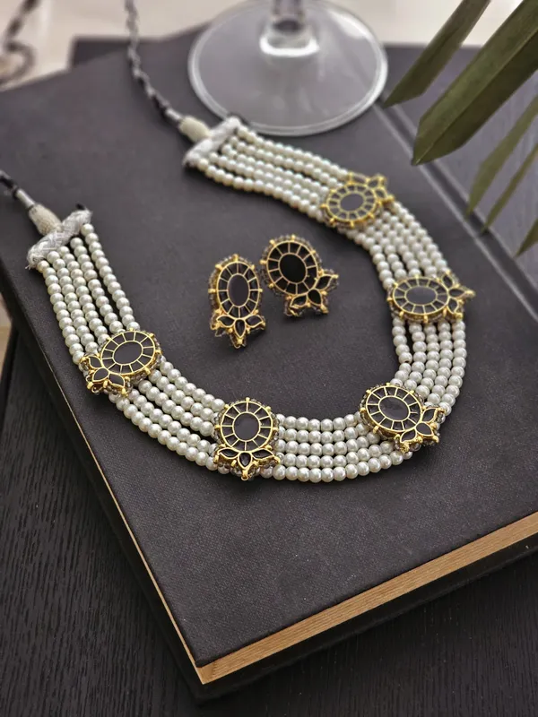 White_and_black_meena__kundan_necklace_set