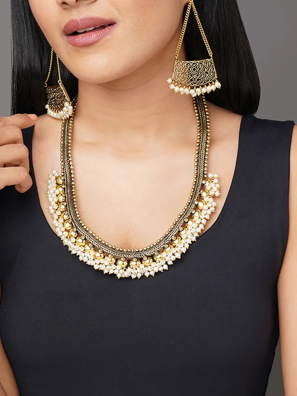Nyra_Layered_Gold-Toned_Necklace_Set_with_White_Beads