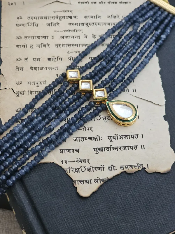 Navy_Blue_Beaded_Choker_with_Kundan_Centerpiece
