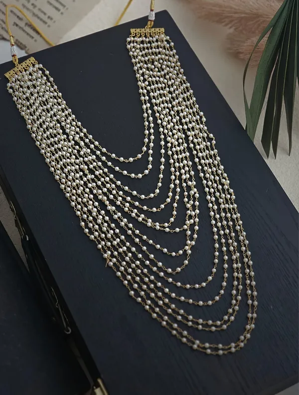 Riva_Layered_Semi-Precious_Pearl_and_Gold-Toned_Brass_Necklace
