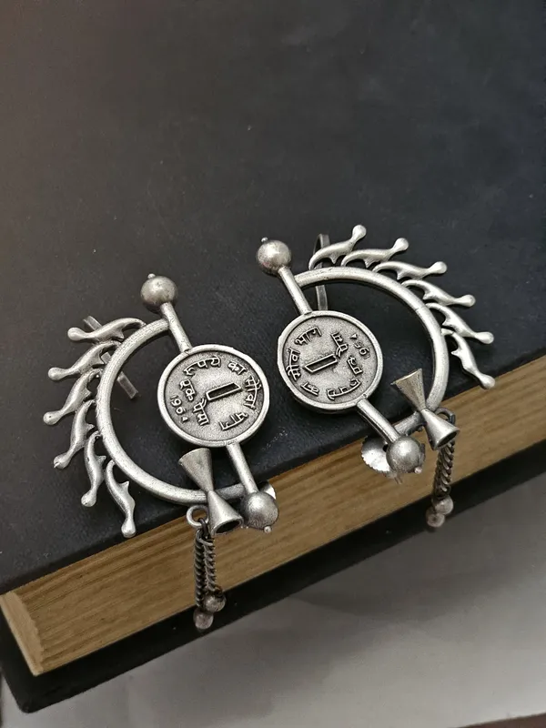 Premium_Brass_Coin_Earcuff_with_Silver_Plating