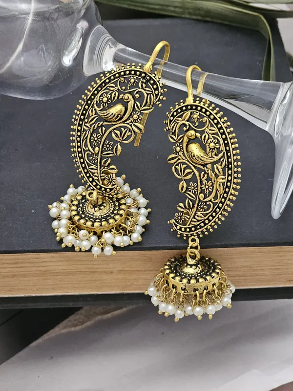 Gold-Plated_Peacock_Earcuff_with_Jhumka_Dome