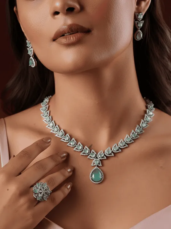 Mint_Grace_AD_Pendant_Set